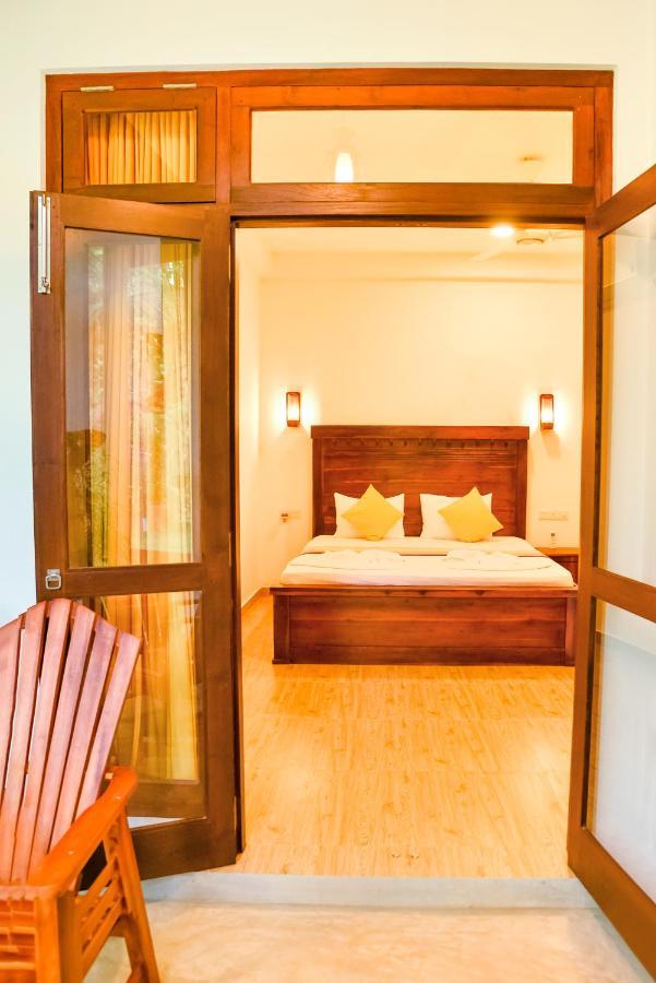 Villa Paradise Ocean Bentota Exterior photo